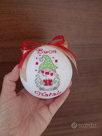 Pallina Natale gnomo ricamata – Buon Natale