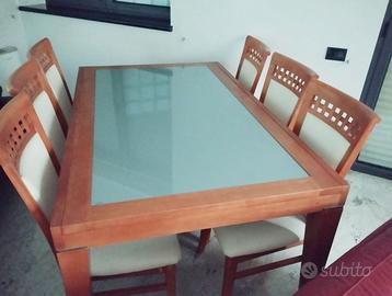 Tavolo allungabile e sedie in ciliegio