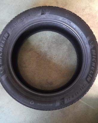 4 Michelin Pilot Alpin 5 SUV 285/45 R21 - DOT 2822