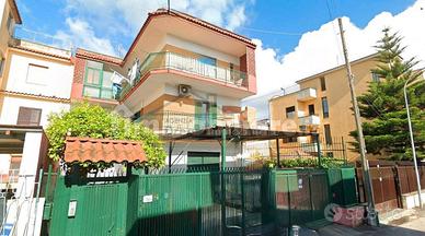 Fabbricato di 3 app.ti villaricca giugliano