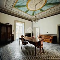 4 LOCALI A VIETRI SUL MARE