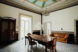 4 LOCALI A VIETRI SUL MARE