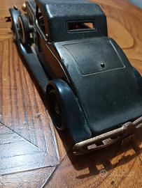 Modellino auto d'epoca vintage in metallo - Stile 