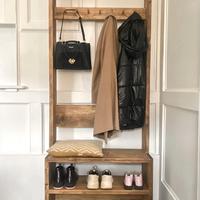 Guardaroba in legno massello fatto a mano  