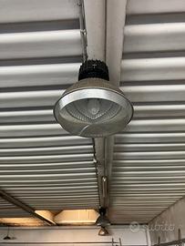 lampada capannone