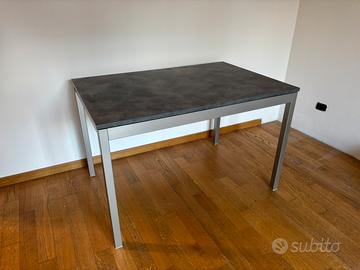 Tavolo grigio allungabile 120x75