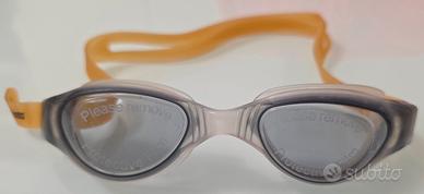 Occhialini da nuoto Essenuoto