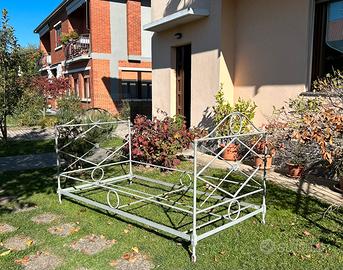 Letto Napoleonico da campo in ferro battuto