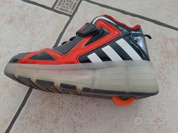 Scarpe con luci e rotelle tg. 35