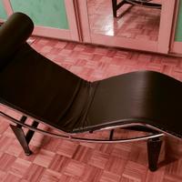 Chaise longue stile Le Corbusier LC4 nera