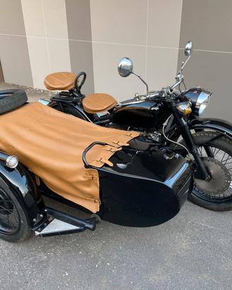 Sidecar CJ 750 immatricolato Italia moto storica
