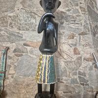 statuetta in legno africana 