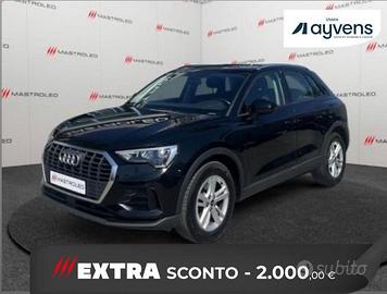 Audi Q3 35 2.0 tdi Business s-tronic