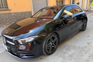 MERCEDES-BENZ A 220 Automatic Premium AMG NighEd
