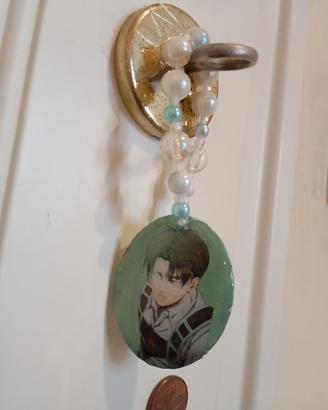 ciondolo levi ackermann 