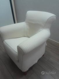 Poltrona Confalone Bianca - Piedini in Legno 