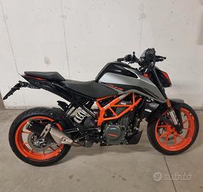 KTM 390 Duke - 2022