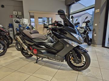 Yamaha T Max 500