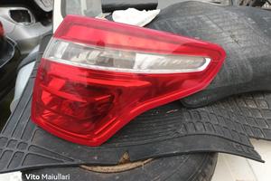 fanale posteriore destro Citroen C4 Picasso 