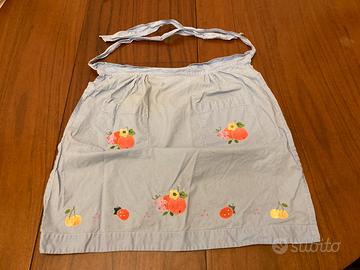 Grembiule da cucina in tessuto. Cm 56 x 47.