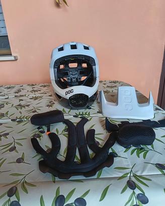 casco integrale mtb