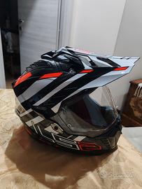 Casco LS2 MX701 fibra carbonio. Nuovo