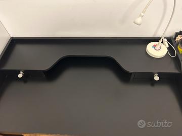 Scrivania ikea Vintage con due cassetti