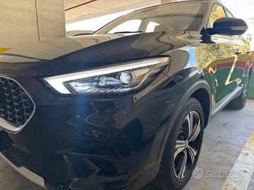 MG ZS 1.5 Benz. Comfort – Pari al NUOVO – 471 km!!