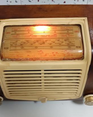 Radio d'epoca Phonola 5541R a valvole 1951