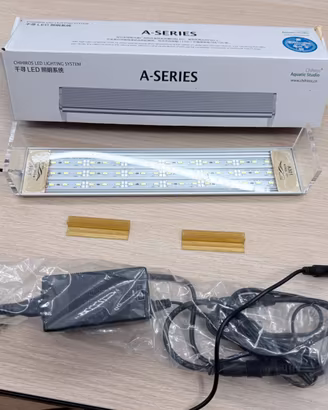 Lampada acquuario Chihiros A301 30 cm LED dimmer
