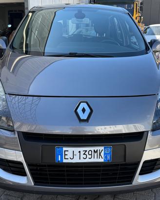 Renault Scenic X-Mod 1.6 dCi 130CV