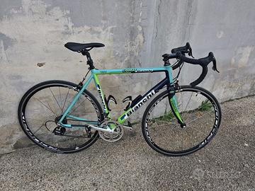 Bicicletta da corsa professionale