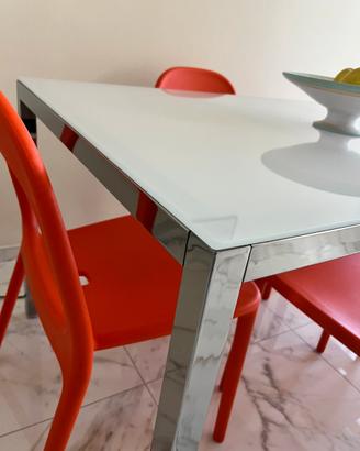 Tavolo cucina vetro satinato