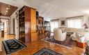 trilocale-con-box-doppio-e-giardino-in-contesto-s
