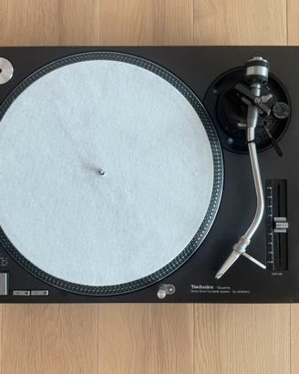 Technics SL-1210MK2