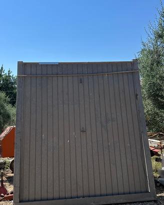 Porta a bascula in lamiera zincata