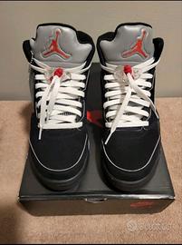 Nike Air Jordan 5 – Taglia 43 – Nuove – Condizione