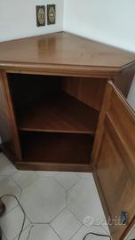Mobile angolo per tv in legno