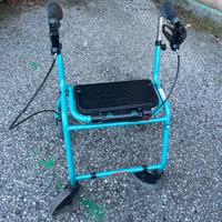 Carrello dembulatore  per anziani