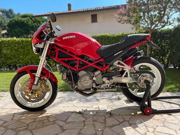 Ducati Monster S2R 800