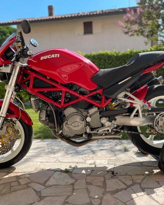 Ducati Monster S2R 800