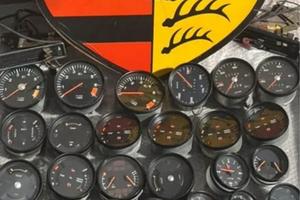 Porsche 911dal 67 al 2008 ricambi nuovi/ usati dis