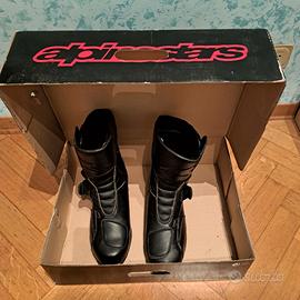 Stivali neri da moto Alpinestars numero 42