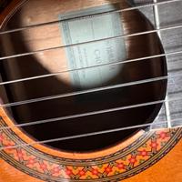 Chitarra con leggio e borsa Yamaha c40