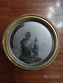 Piatto San Marino acciaio oro 