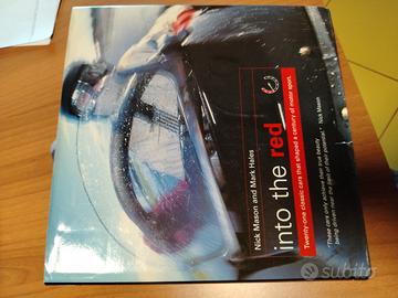 libro autografato sulle 21 auto di Nick Mason