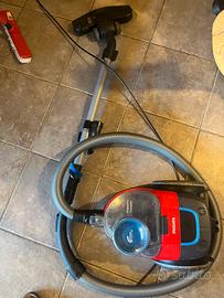 Aspirapolvere Philips powerpro compact