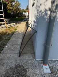 Pensilina in acciaio inox e plexiglas