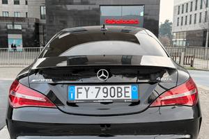 Mercedes-Benz CLA 220 d 4Matic Premium