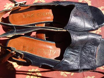 Sandali e scarpe nuovi